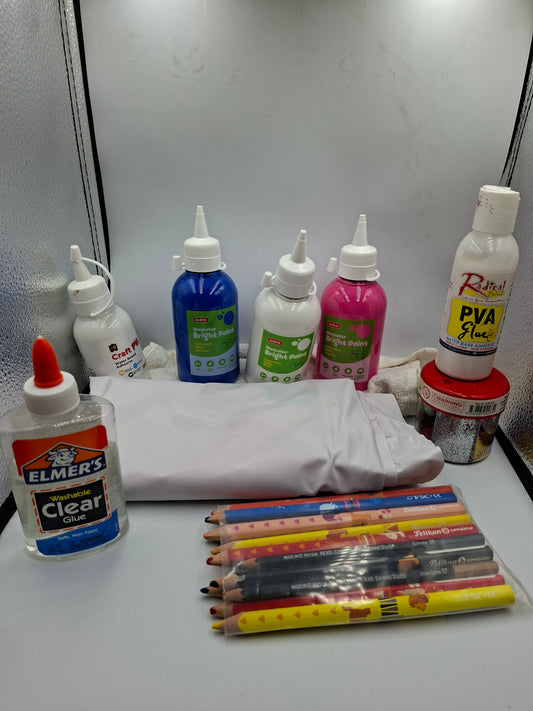 ARTS AND CRAFT SET