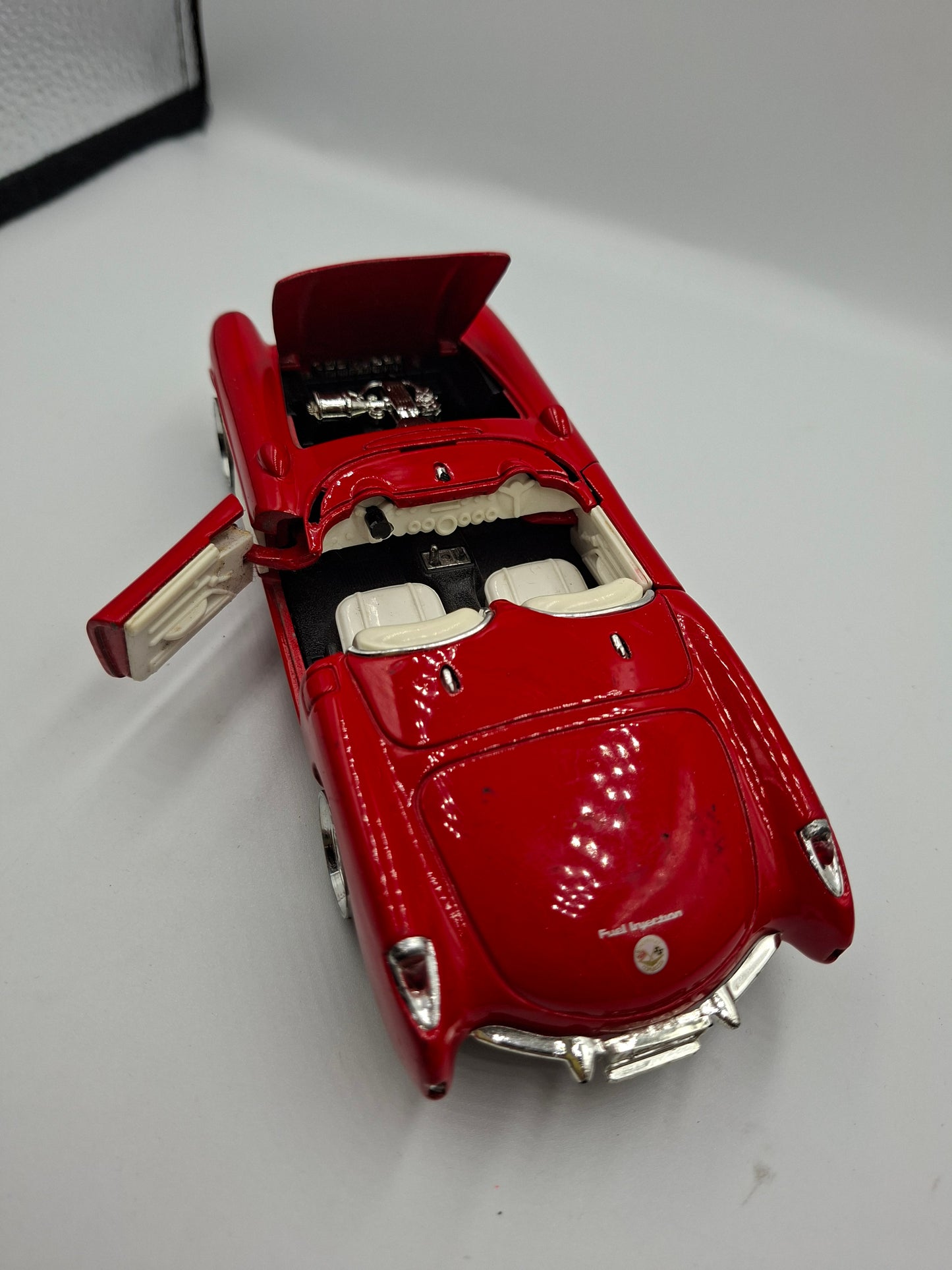 METALLIC MODEL CAR