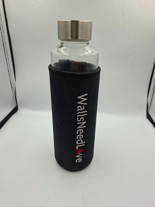 GLASS BOTTLE WITH COVER