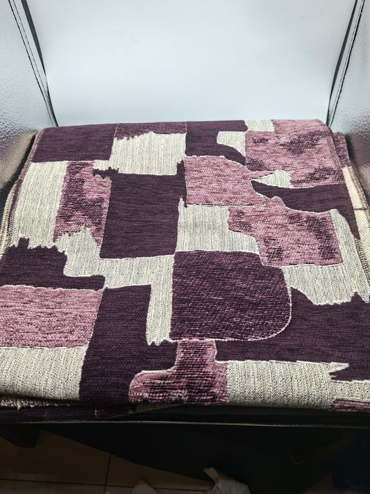 TABLE RUNNER