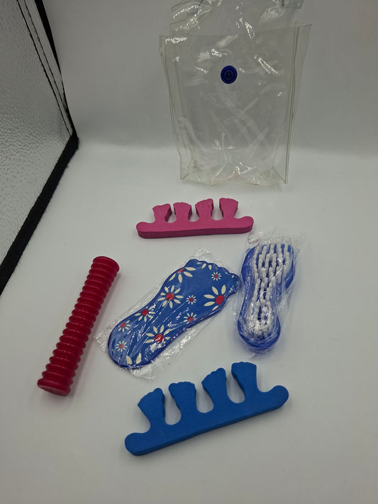 PEDICURE KIT