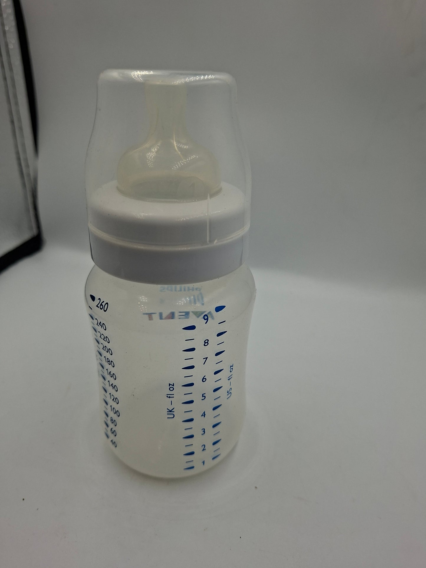 AVENT FEEDER