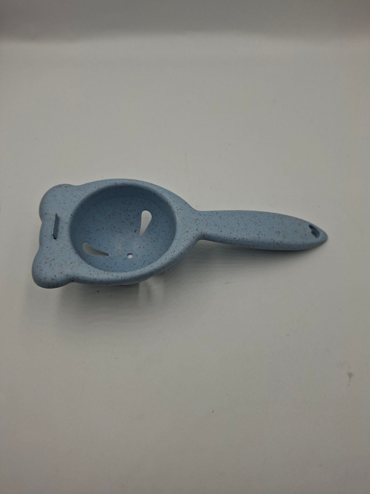 EGG YOLK SEPERATOR