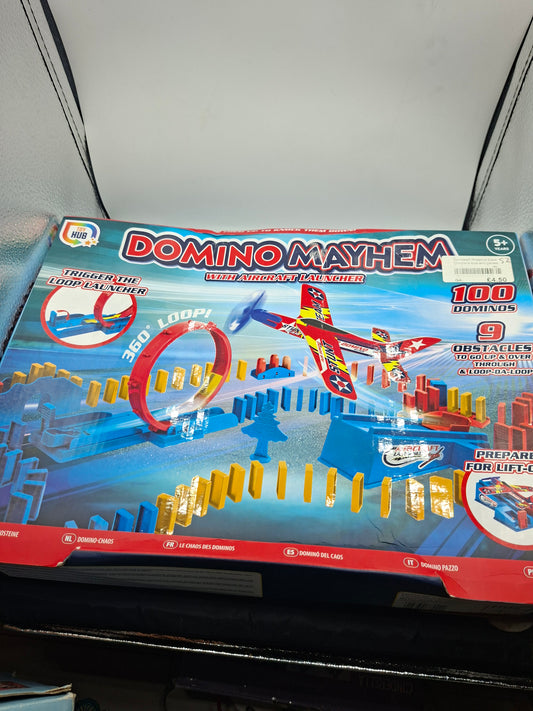 DOMINO GAME