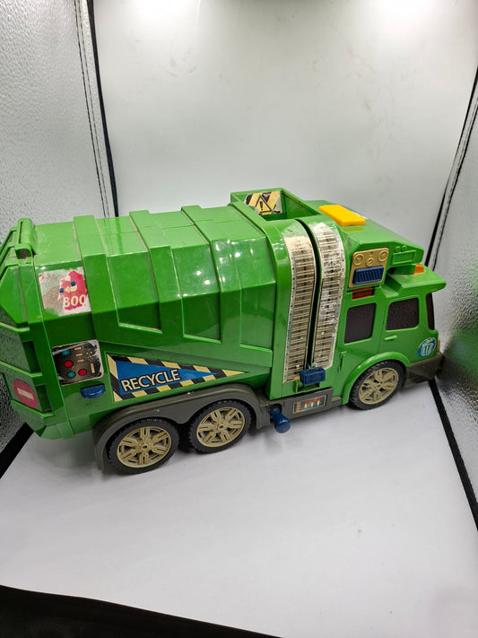 RECYCLE TRUCK