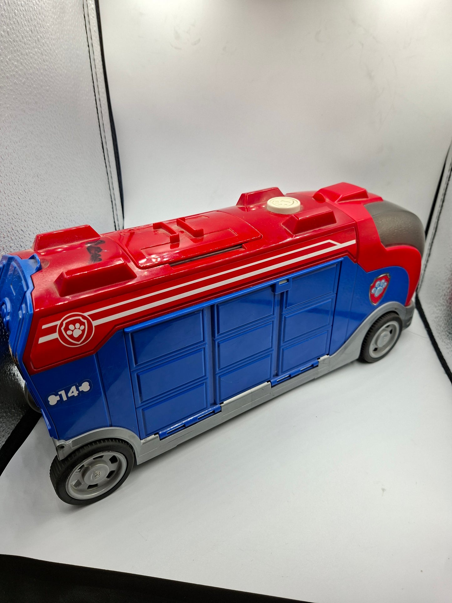 PAW PATROL TRUCK WITH ACCESSORIES