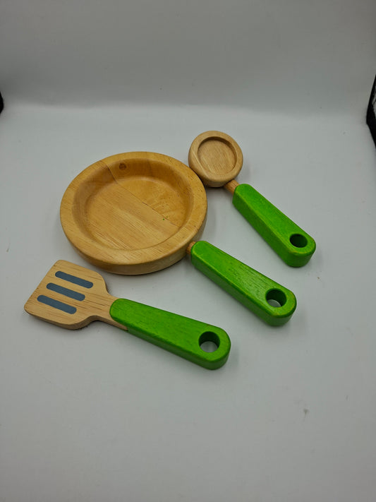 WOODEN TOYS