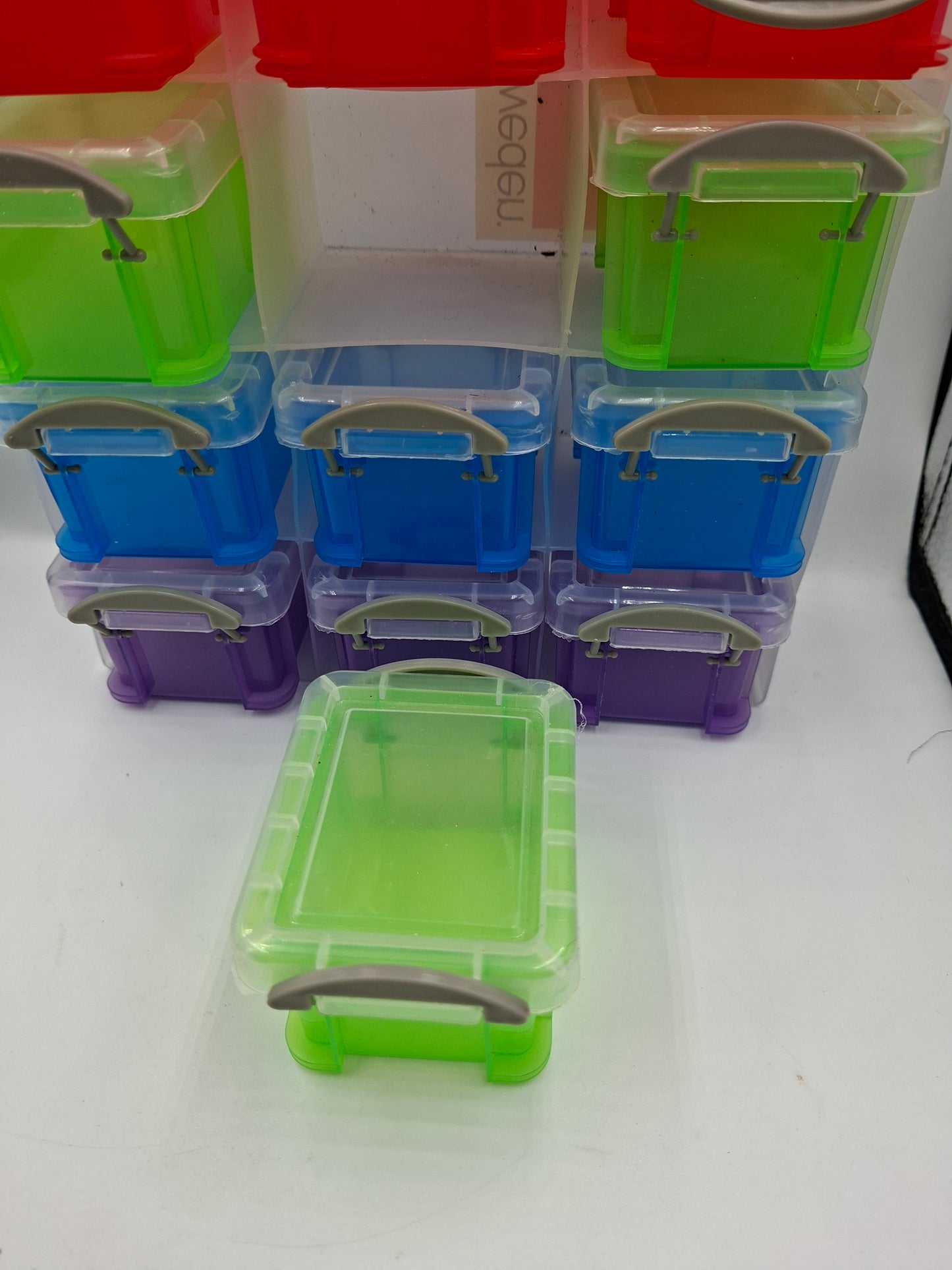 ORGANIZER CONTAINERS