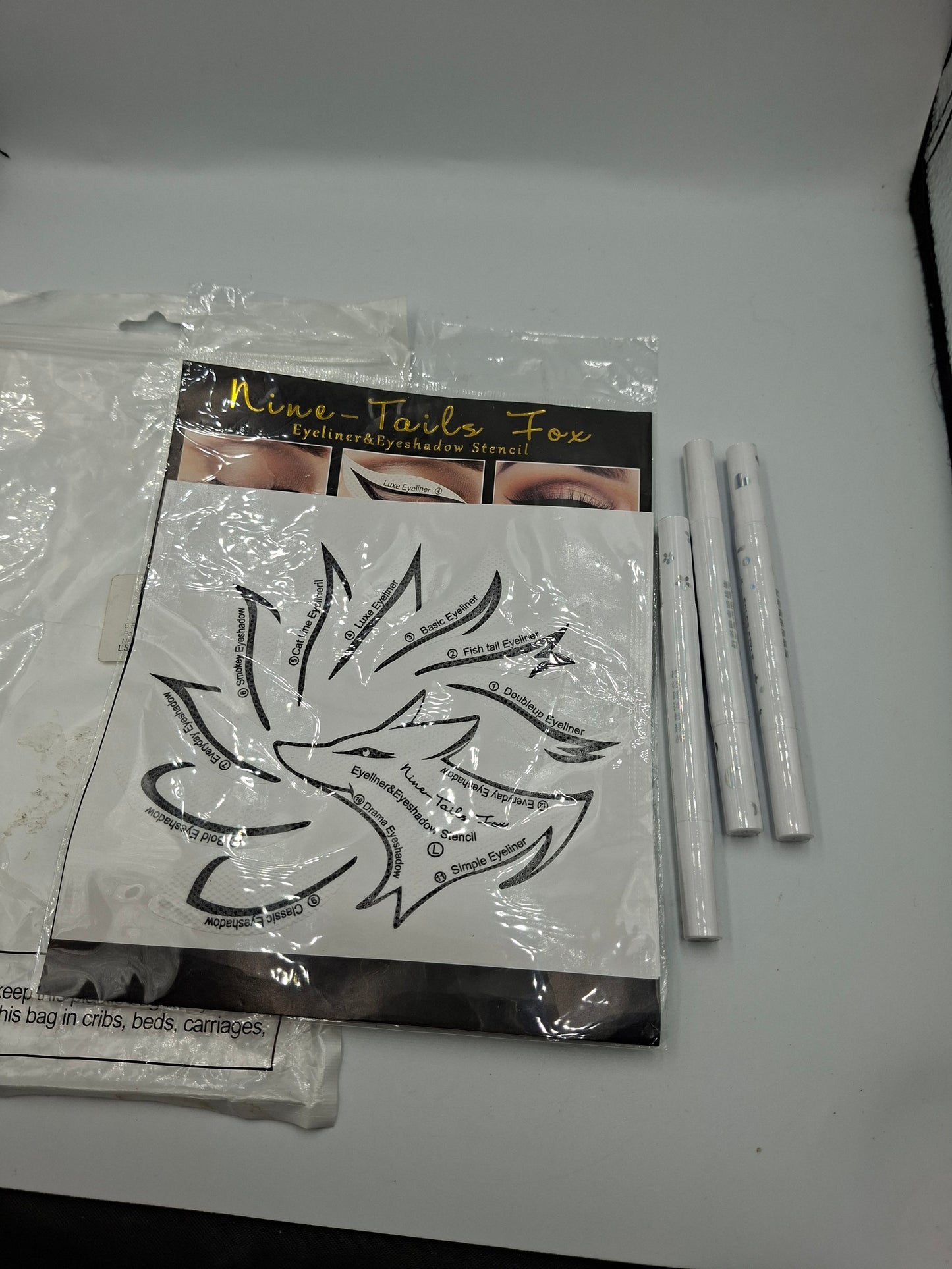 EYE LINER STENCILS