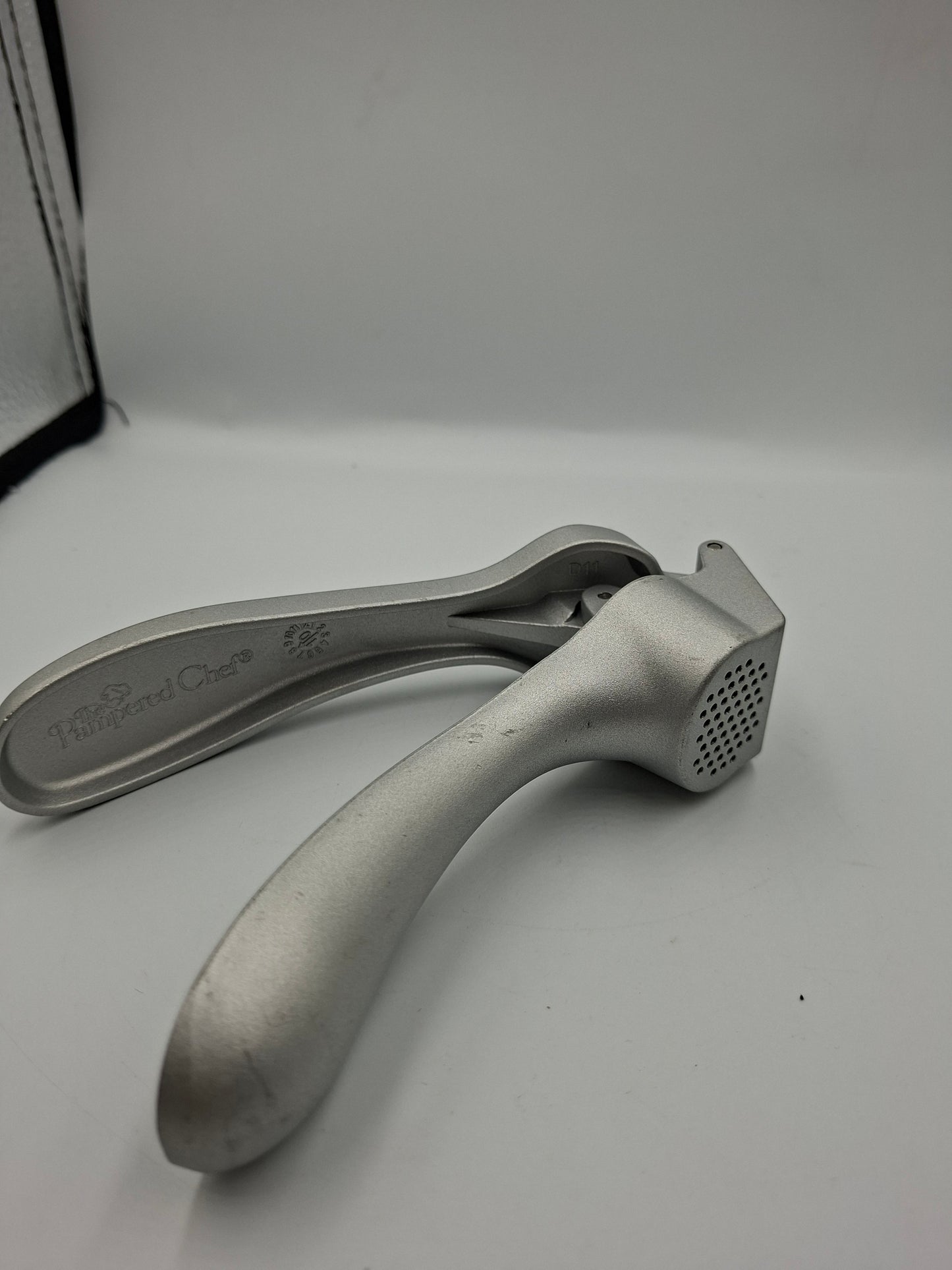 GARLIC PRESS