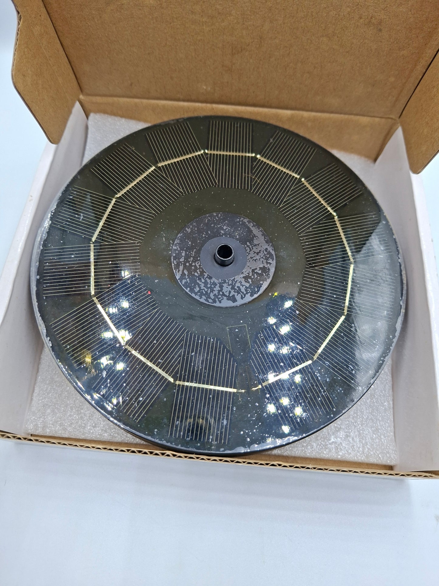 SOLAR FOUNTAIN