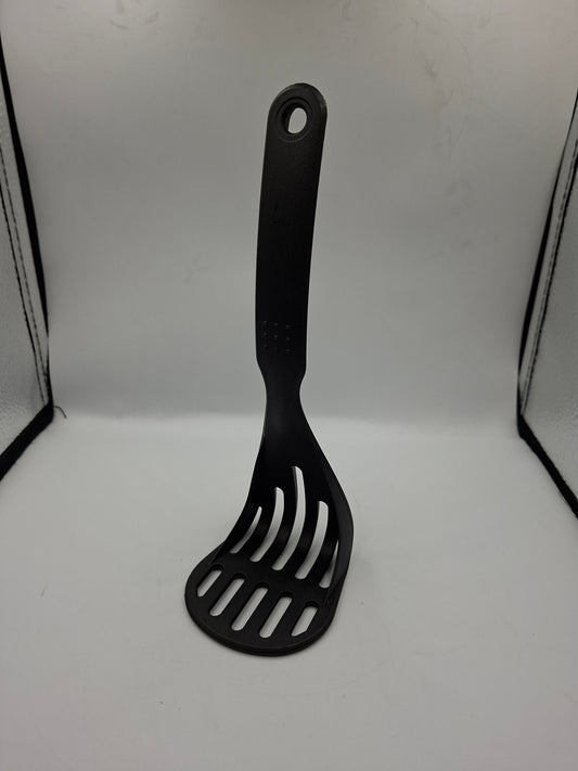 NON STICK MASHER