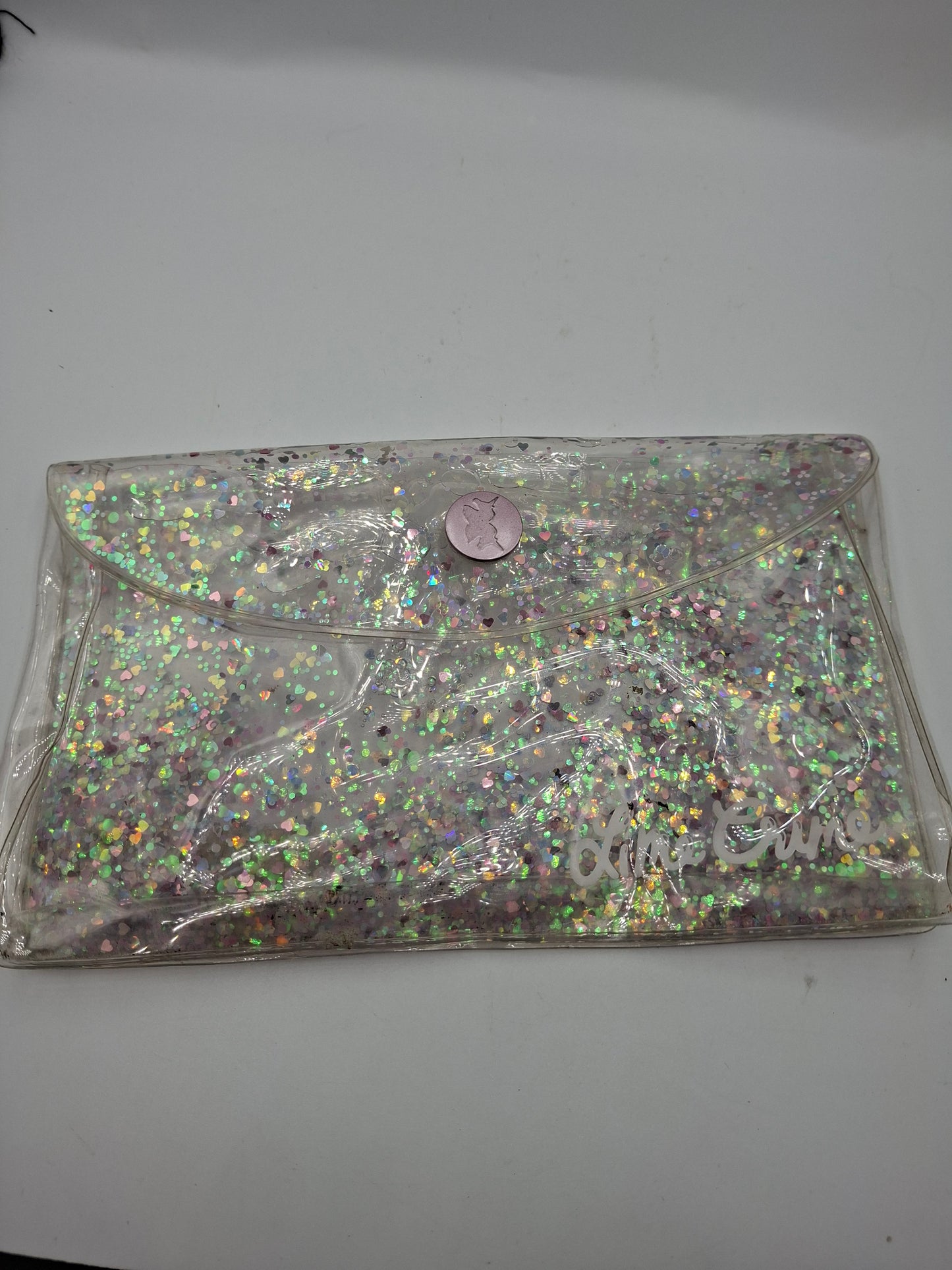 POUCH