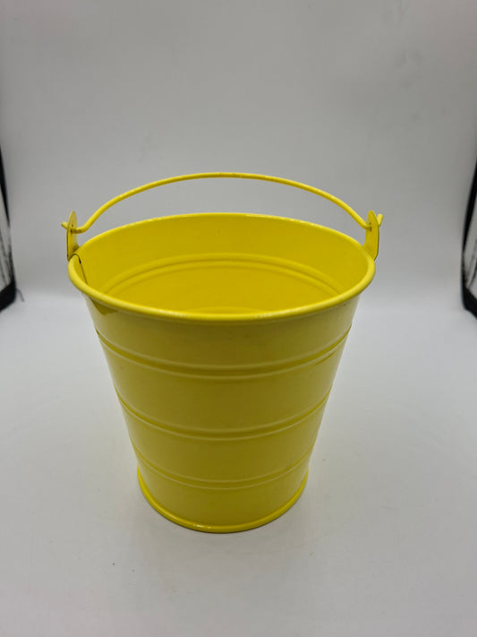 BUCKET