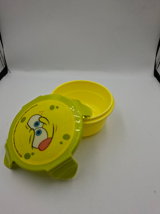 AIRTIGHT CONTAINER