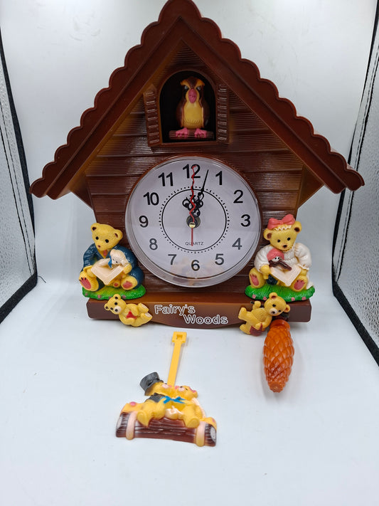 WALL CLOCK