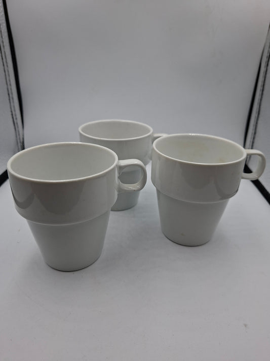STACKABLE CUPS 3PCS
