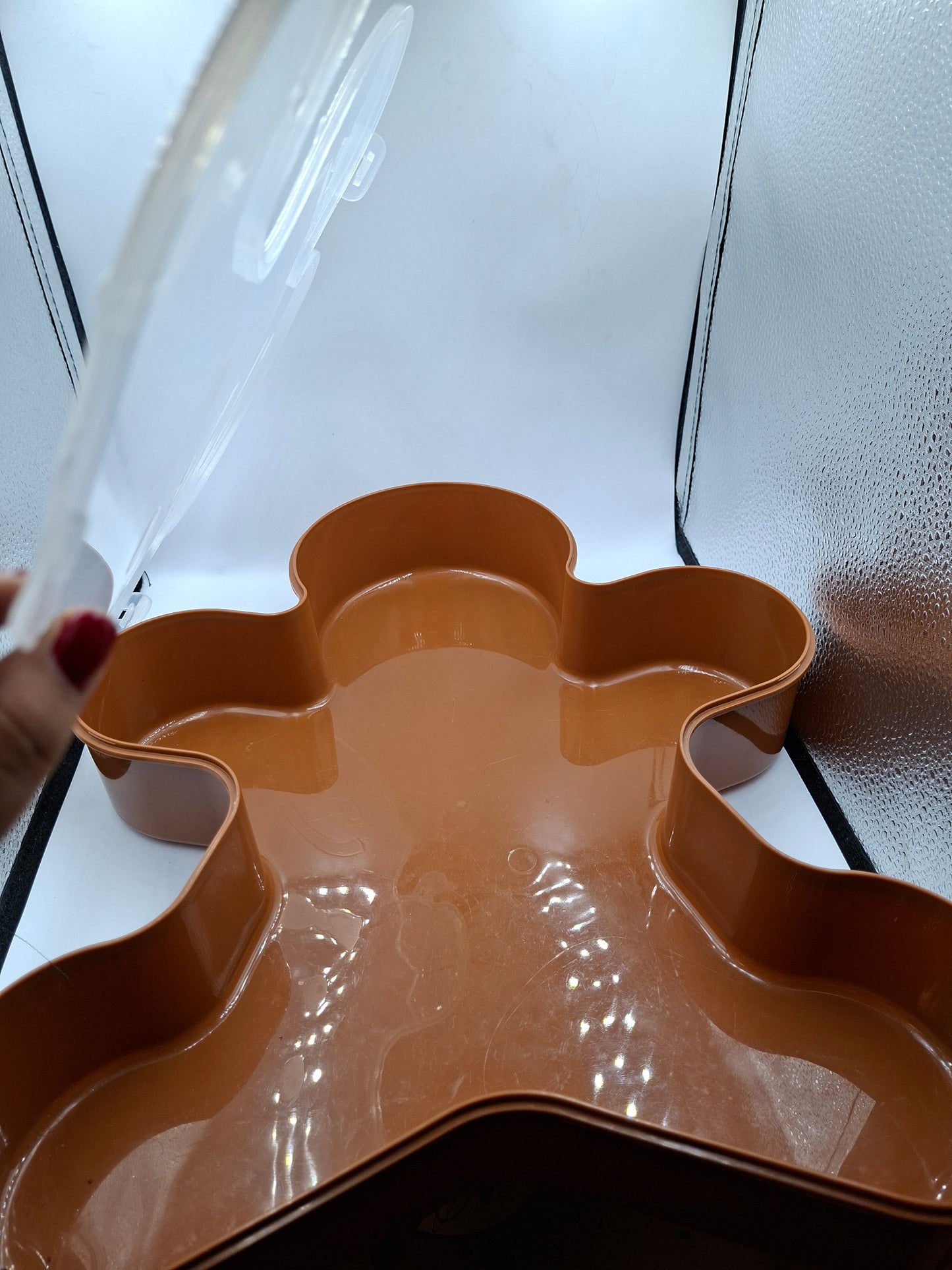 GINGERBREAD CONTAINER