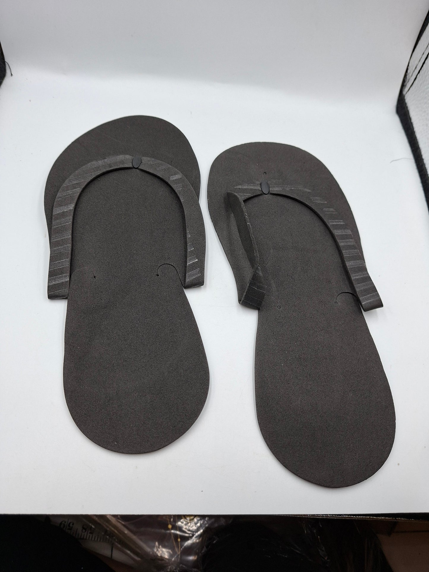 DISPOSIBLE SANDLE