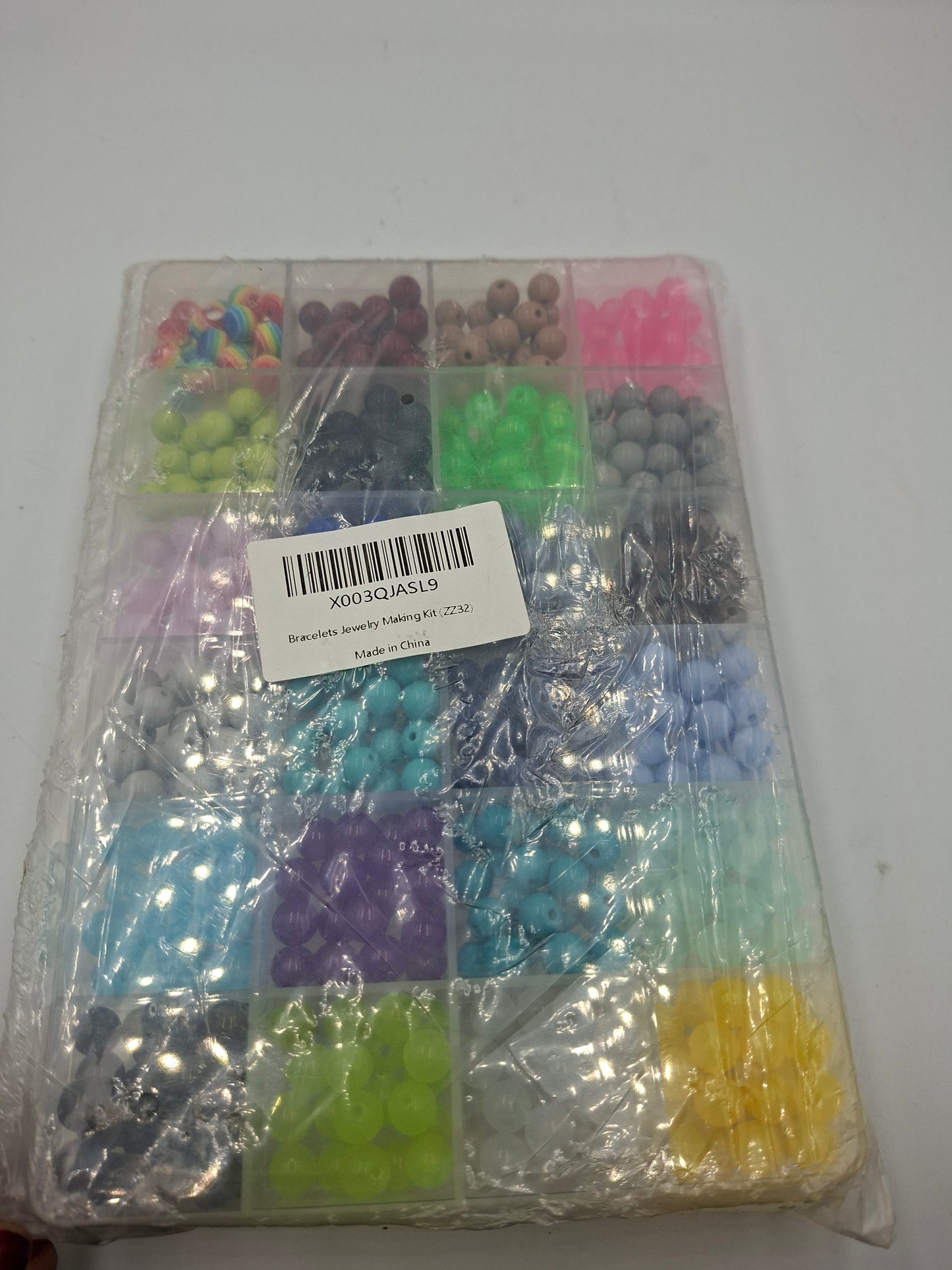 BRACELET MAKING KIT