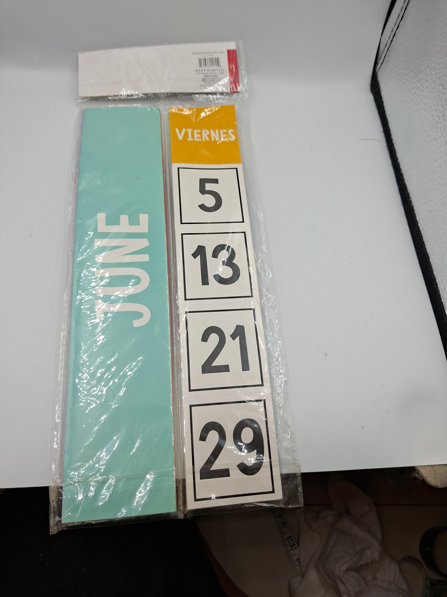 CLASSROOM DECOR
