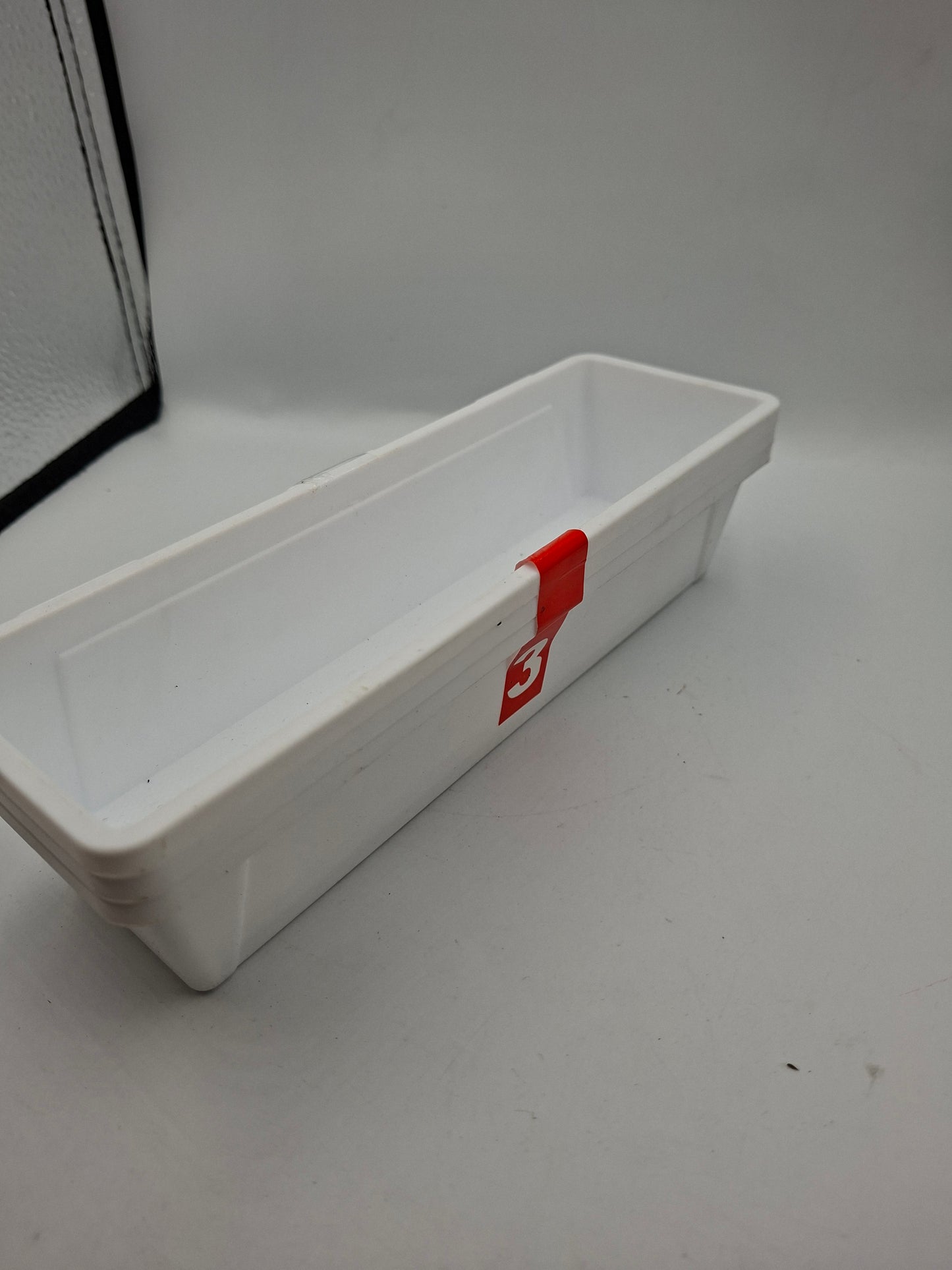 3 STORAGE TRAYS