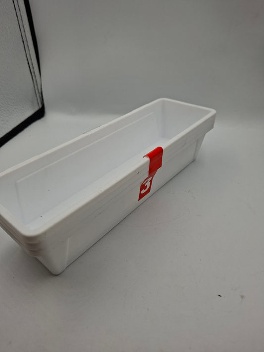 3 STORAGE TRAYS