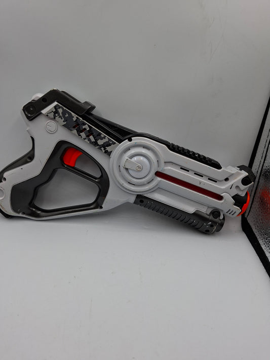 GUN