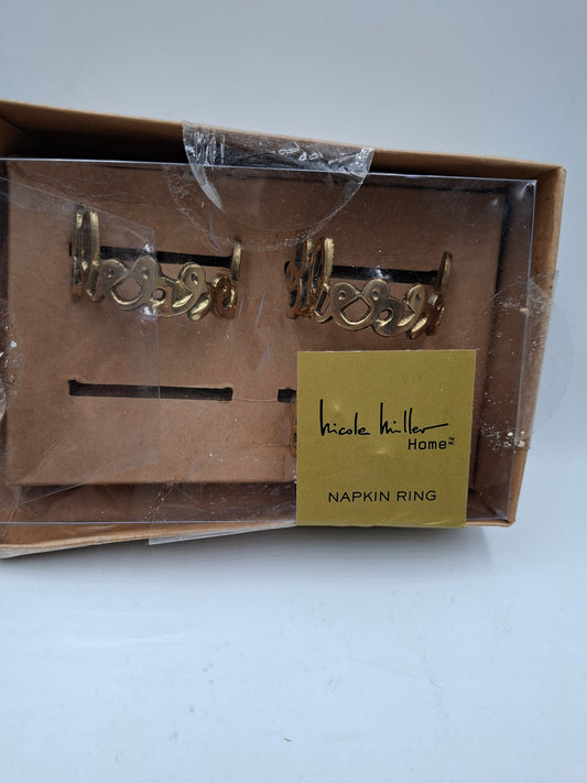 3 NAPKIN RINGS