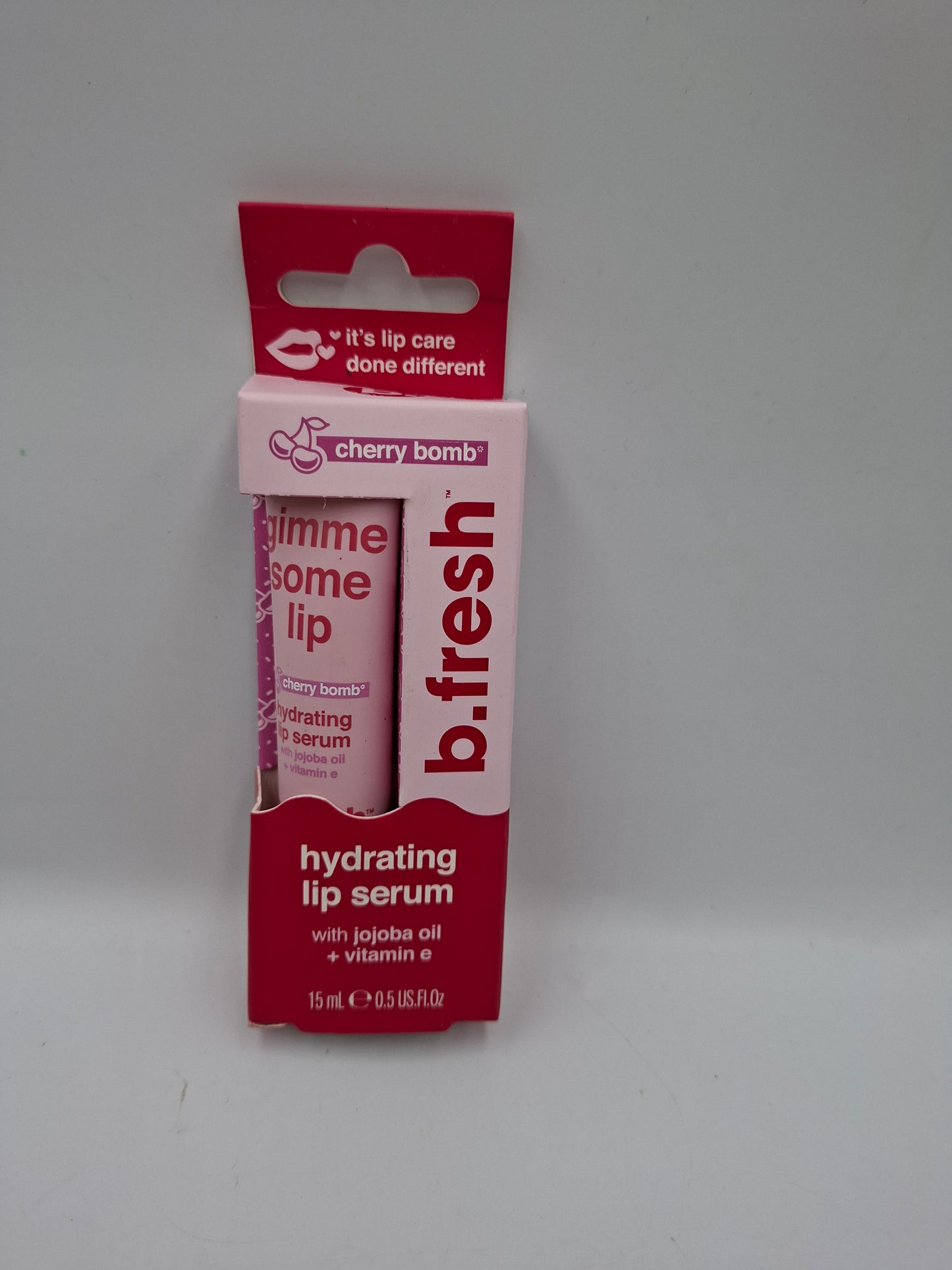 LIP SERUM