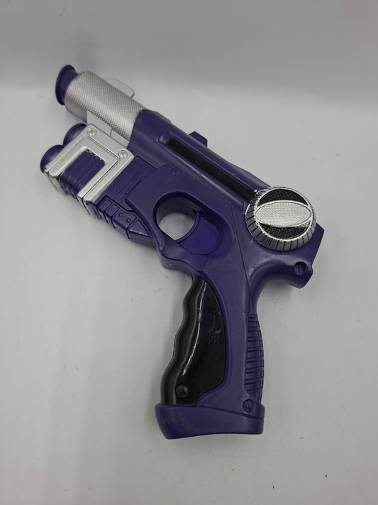 GUN