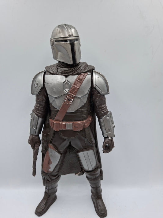 CHARACTER TOY