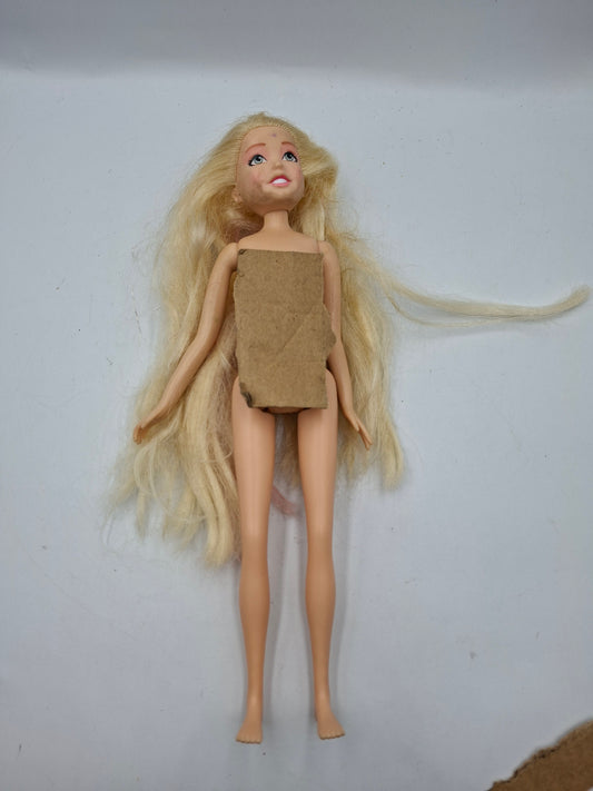 DOLL