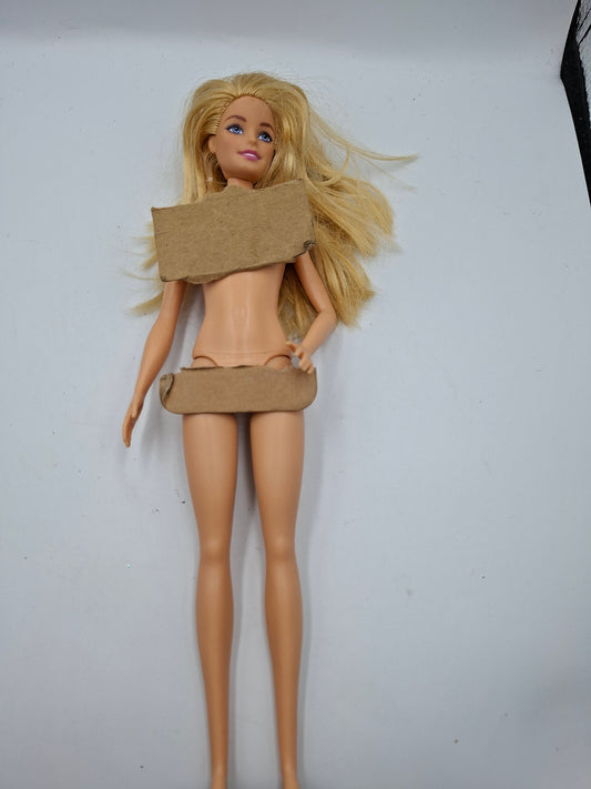 DOLL
