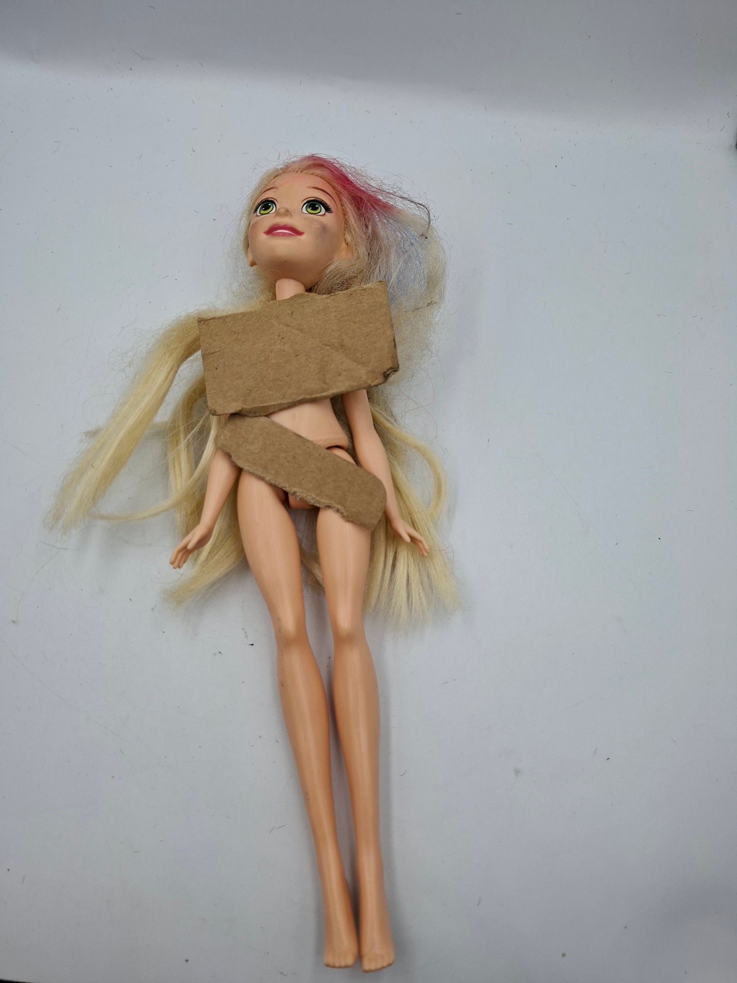 DOLL