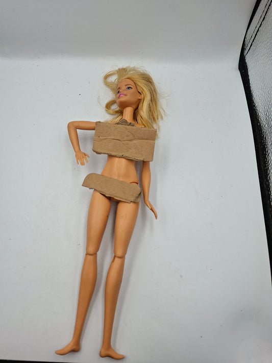 DOLL