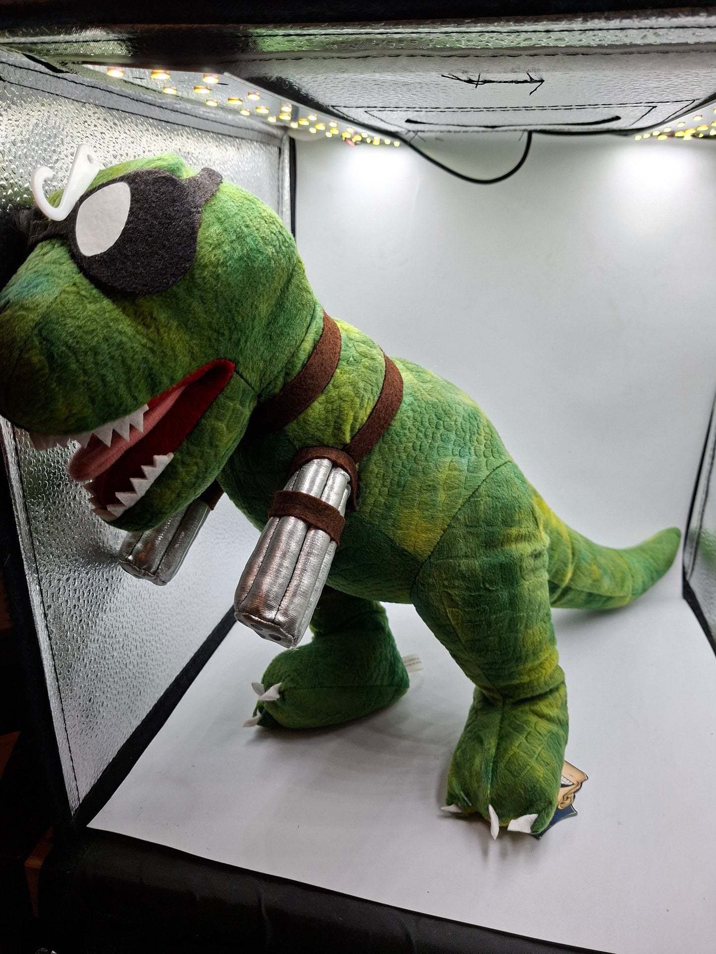 BIG DINO