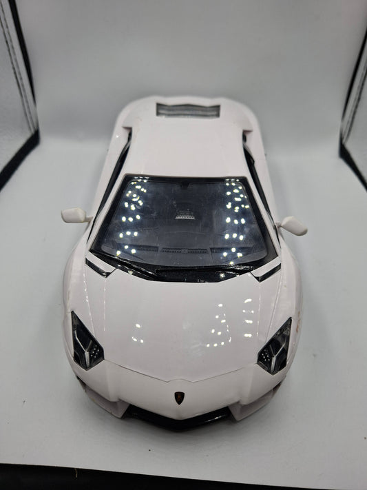 CAR WITHOUT REMOTE