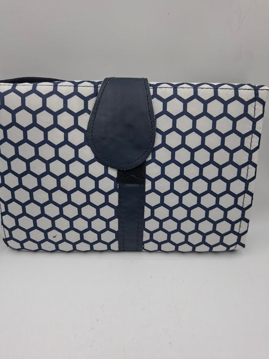 PAMPER CHANGING MAT