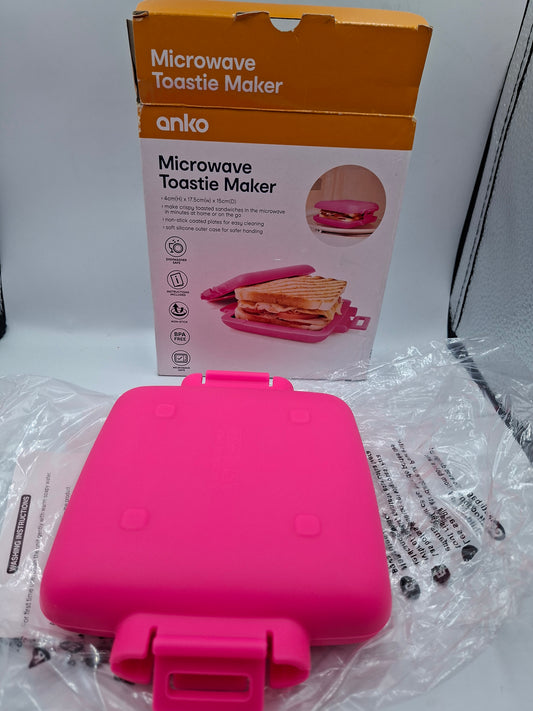 SANDWICH MAKER