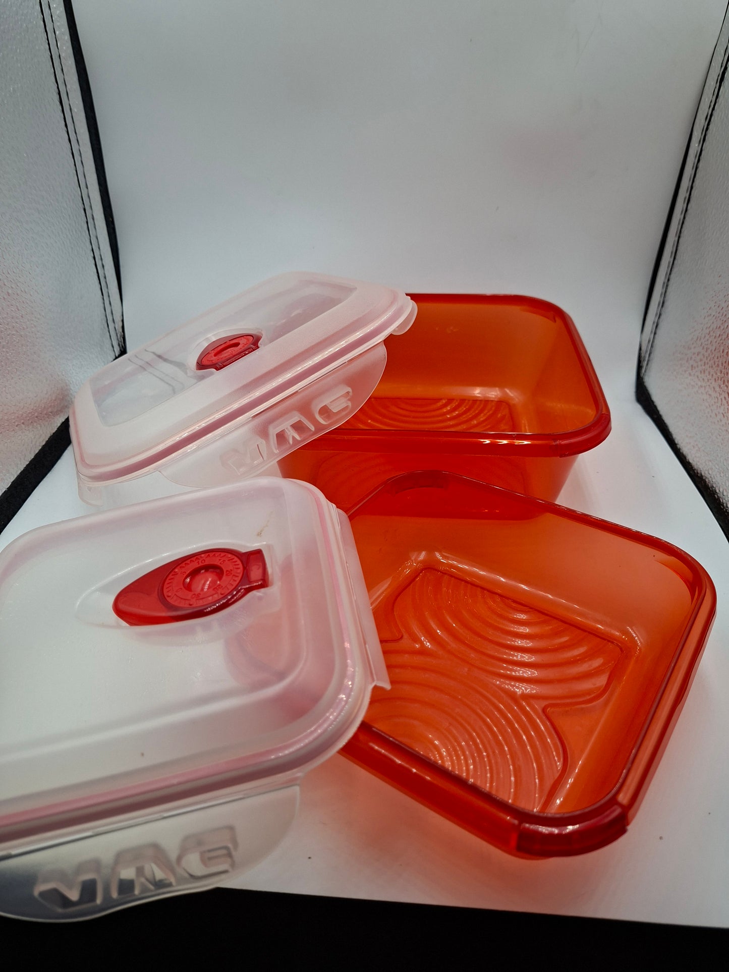 CONTAINERS 2PCS