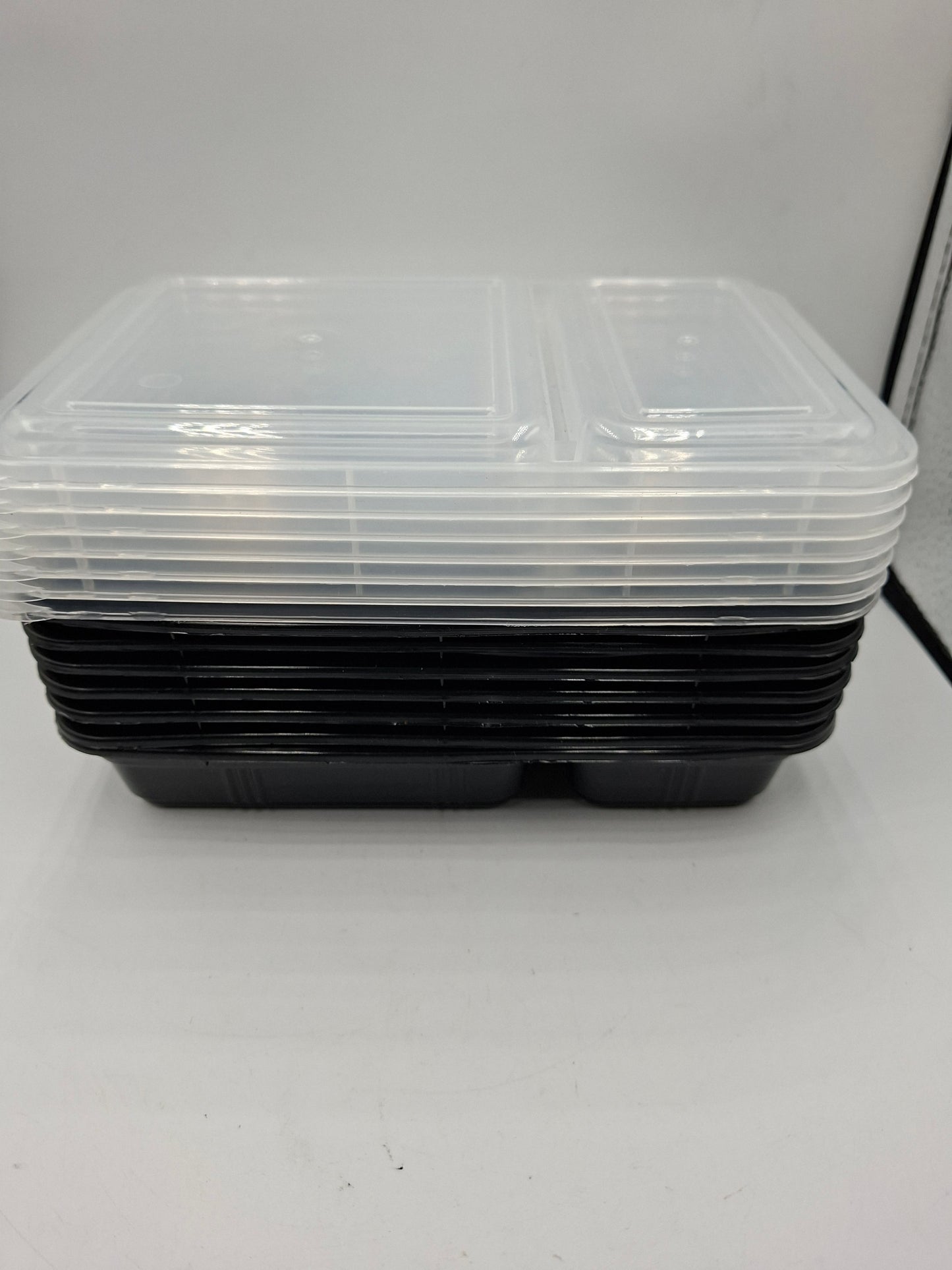 DISPOSIBLE CONTAINERS