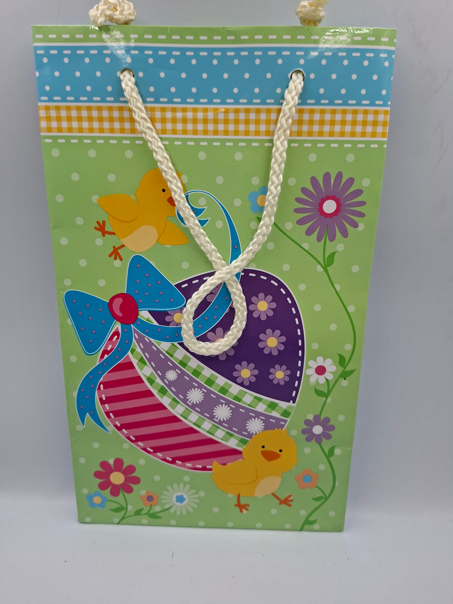 GIFT BAG