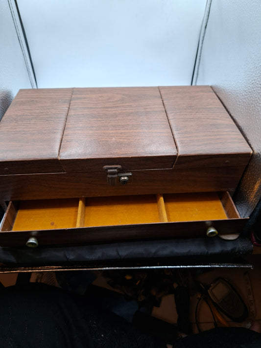 ORGANIZER