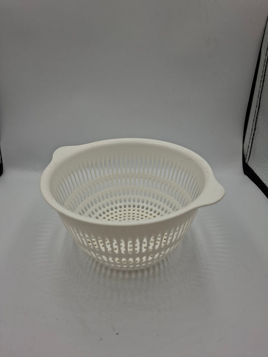 SMALL BASKET