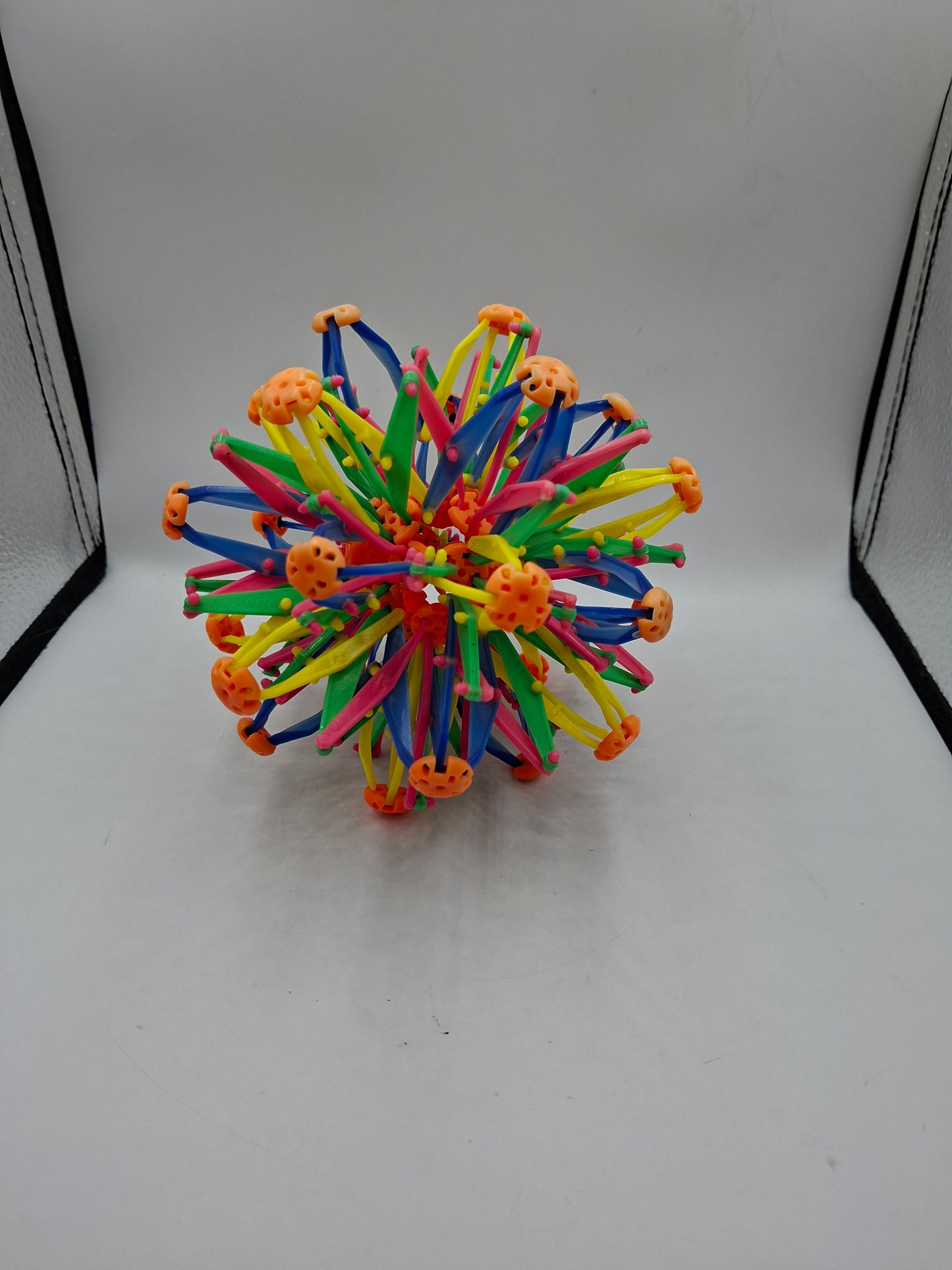 EXPANDABLE BALL