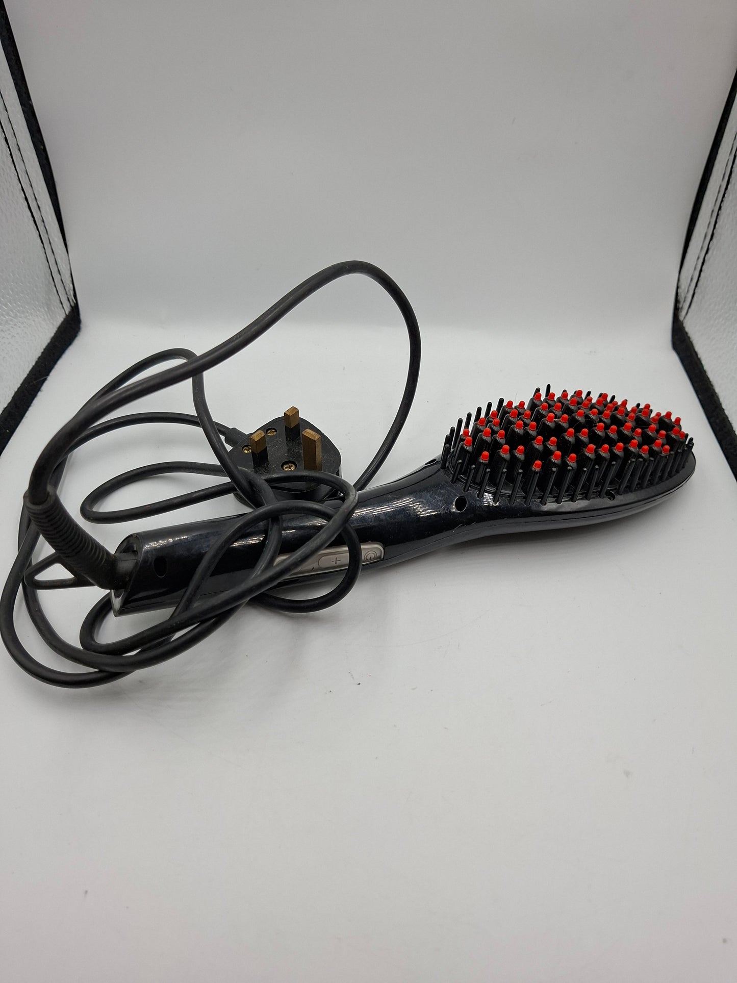HOT BRUSH