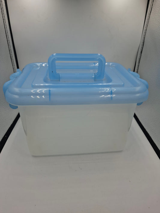 CONTAINER