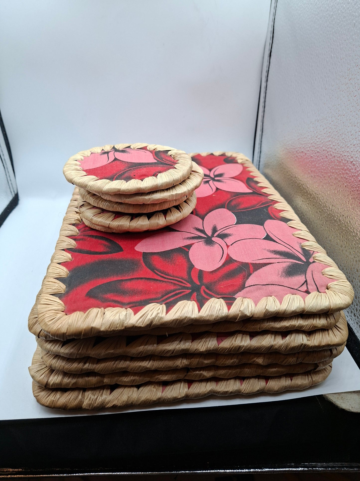6 TABLE MATS 5 COASTER MATS