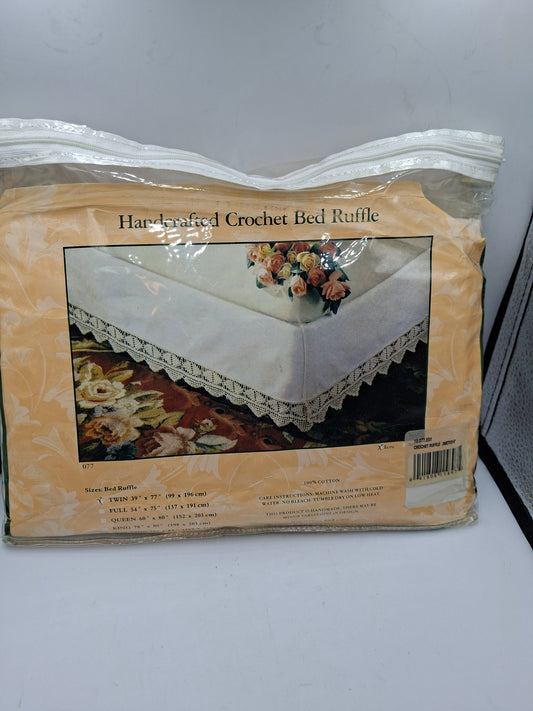 BED RUFFLE
